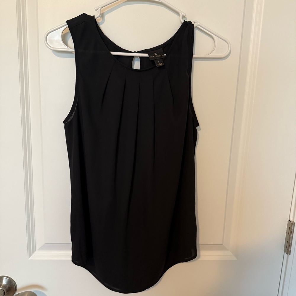 Worthington Black Sleeveless Pleated Blouse